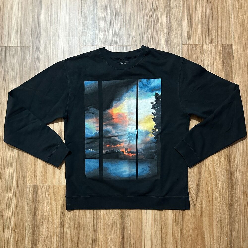 Empyre Surplus Co. ESC Black Colorful Universe Graphic Men's Medium Sweatshirt